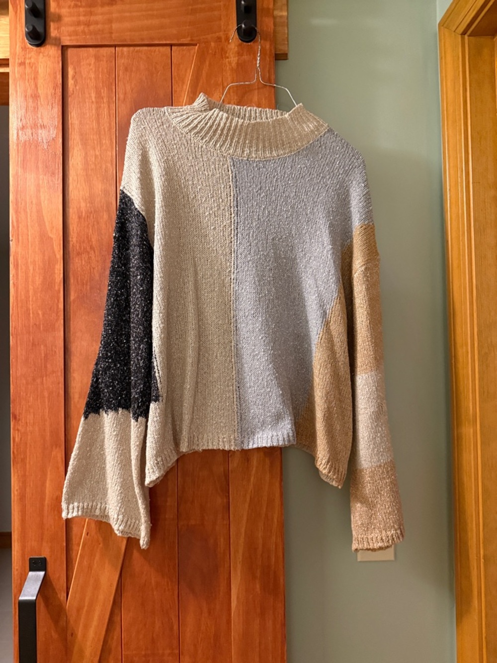 Blu Pepper Neutral Colorblock Turtleneck Sweater